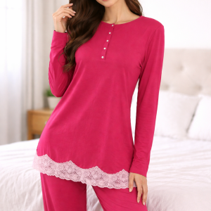 Pigiama donna fucsia con pizzo Bisbigli – completo elegante e morbido