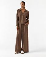 Iconique Felpa Donna SoftBlend® con Collo Aperto e Dettagli Swarovski