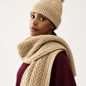 Iconique Set Donna Gold con Sciarpa Chevron e Cappello con Pon Pon
