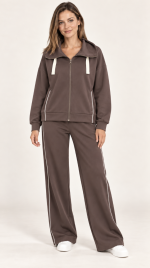 Tuta donna Mary Home con zip e pantalone ampio marrone